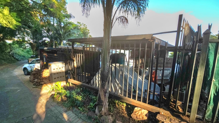 6 Bedroom Property for Sale in Kosmos Ridge North West